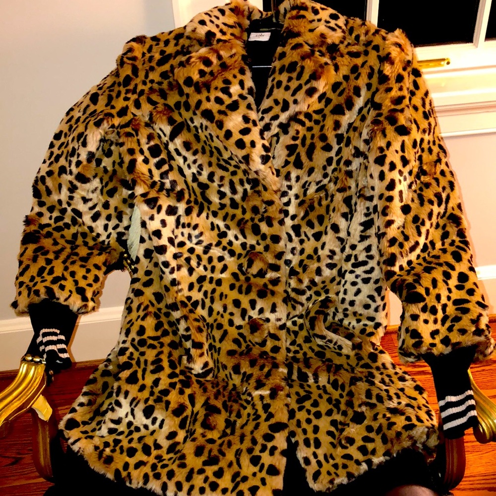 CAbi leopard coat